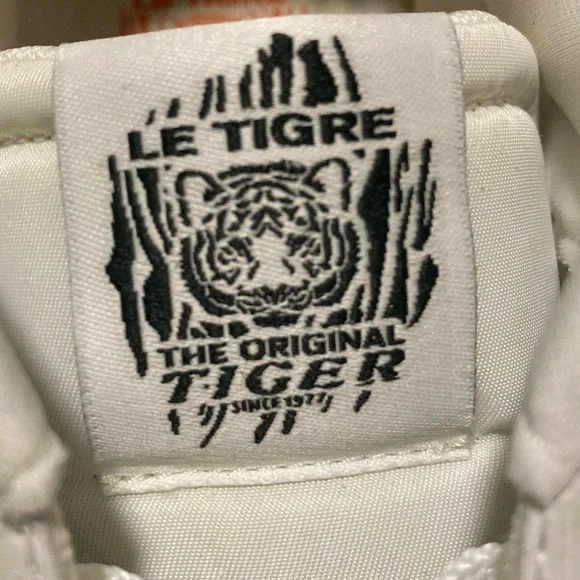 👟Le TIGRE Tompkins Sneaker - Women's  Size: 9.5  Color : White - Picture 5 of 12